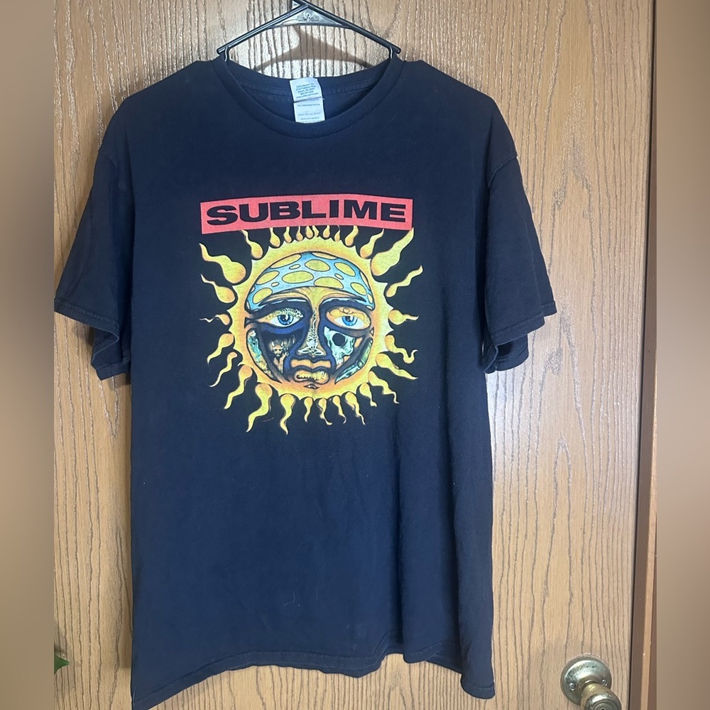 Vintage Y2K 2002 SUBLIME Black Sun T-Shirt Pro Delta Size L Ska Rock Band Tour